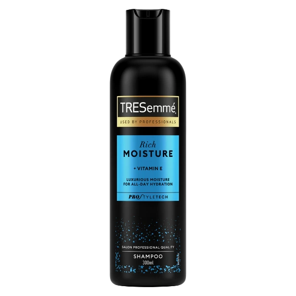 TRESemmé Rich Moisture Shampoo (300ml)